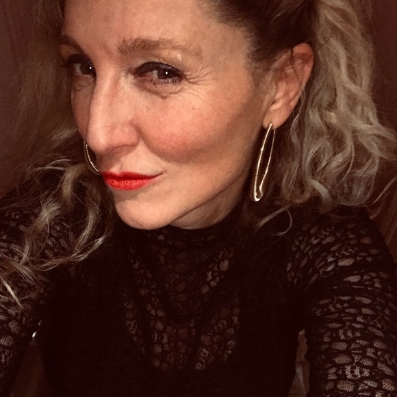 Meet your Posher, Demelza - Picture 5 of 5